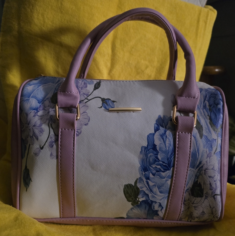 NWOT- Floral Women's Bag with Pink and Blue Accents